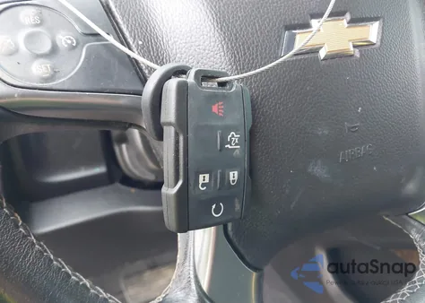 2020 Chevrolet Suburban 2Wd Ls z USA, uszkodzony, nr VIN 1GNSCGKC1LR269910